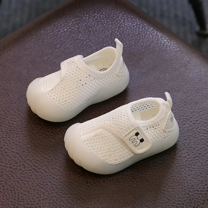 Children's Soft Sole Breathable Sneakers