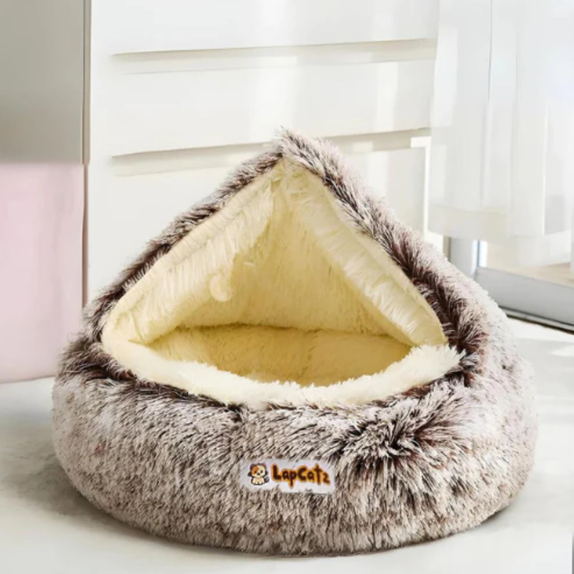 Cozy Winter Pet Bed