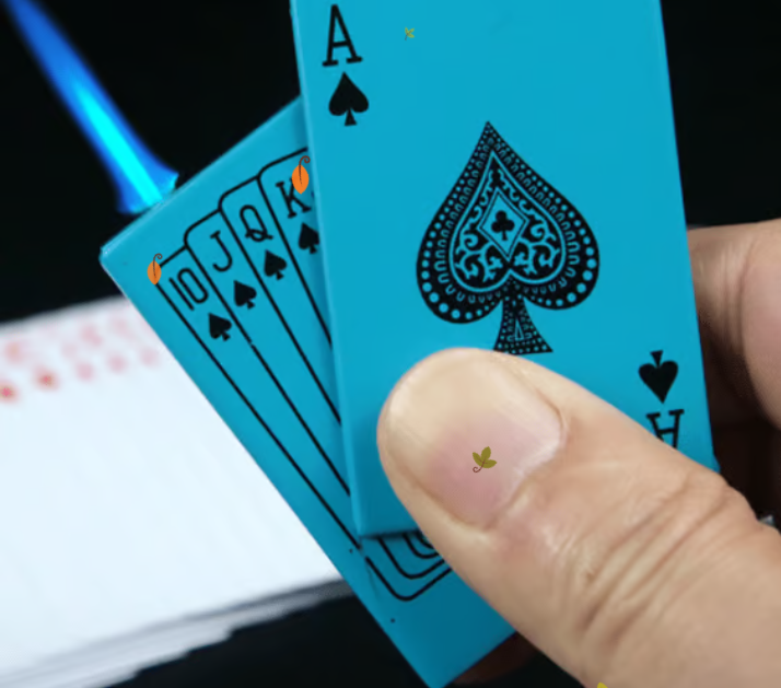 Windproof Card Shaped Ikka Cigarette Lighter (Green & Blue Flame)