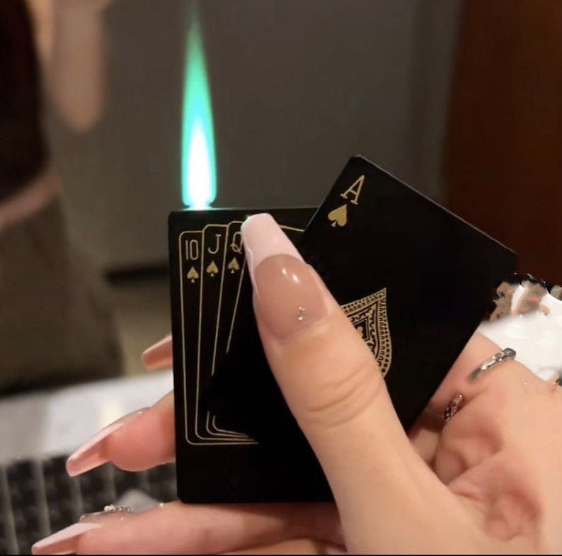 Windproof Card Shaped Ikka Cigarette Lighter (Green & Blue Flame)